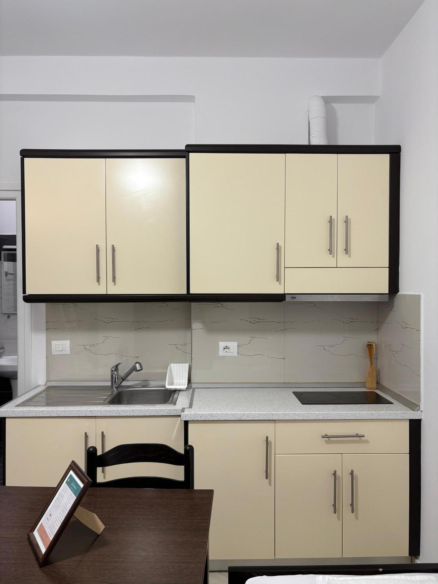 Xhonis Apartments Ksamil Dış mekan fotoğraf